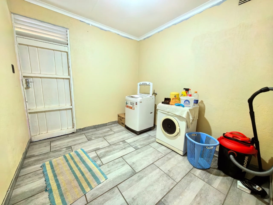 3 Bedroom Property for Sale in Vaalpark Free State